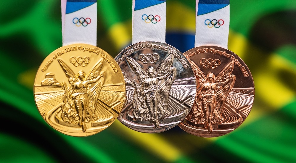 Hebert nocauteia campeão mundial e conquista o ouro nos Jogos Tóquio 2020
